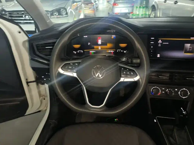 Volkswagen Lavida — Фото автомобиля 10