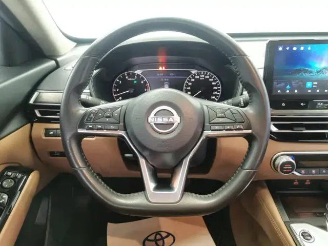 Nissan Teana — Фото автомобиля 15