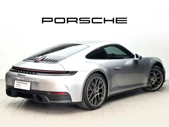 Porsche 911 — Фото автомобиля 4