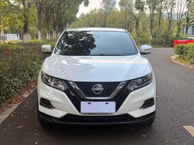 Nissan Qashqai — Фото автомобиля 2