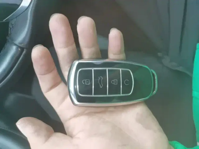 Chery Tiggo 8 — Фото автомобиля 8