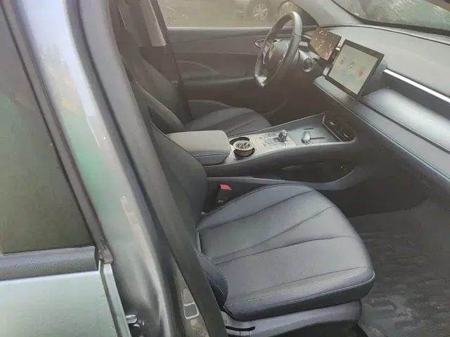 BYD Seal 05 DM-i — Фото автомобиля 24