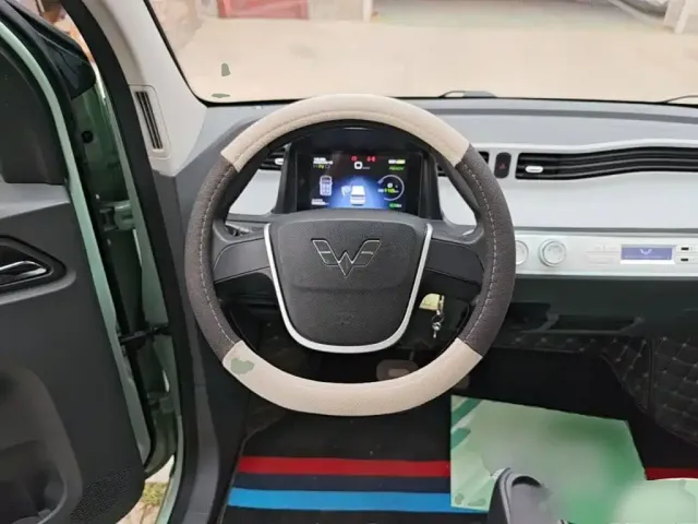 Wuling Motors Hongguang MINIEV 2021 Macaron Fashion Edition LFP — Фото автомобиля 10