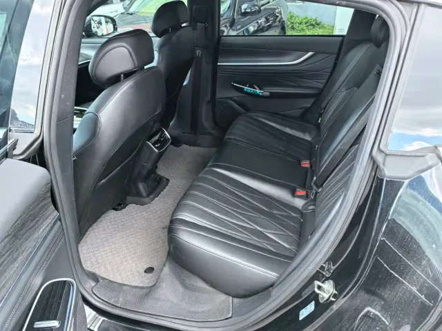 Changan Qiyuan A07 — Фото автомобиля 4
