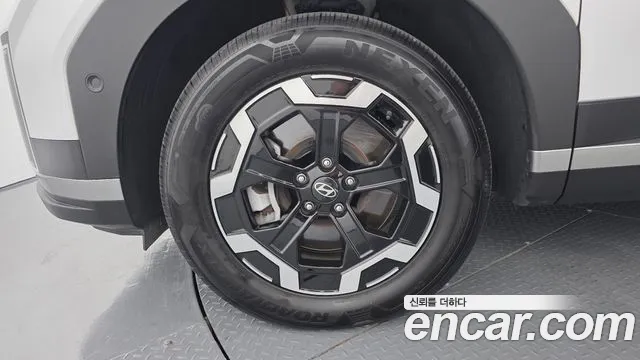 Hyundai Santafe Santa Fe (MX5) Бензин 2.5T 2WD — Фото автомобиля 5