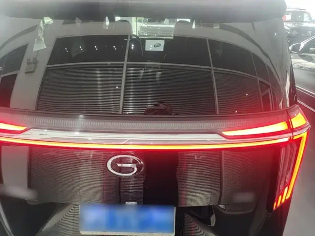 GAC Trumpchi M8 — Фото автомобиля 5