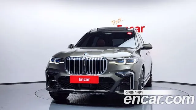 BMW X7 — Фото автомобиля 3