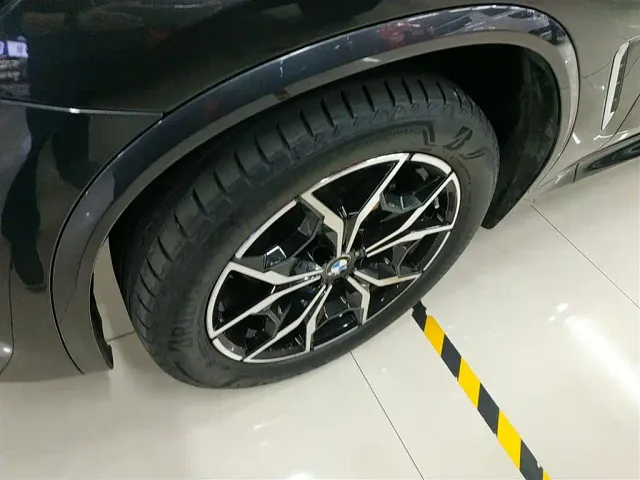 BMW X3 — Фото автомобиля 22