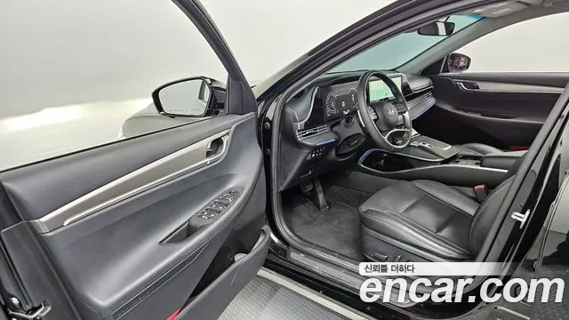 Hyundai Grandeur Новый Grandeur IG — Фото автомобиля 10