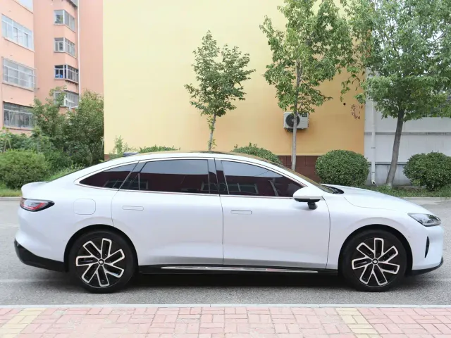 Baojun Xiangjing — Фото автомобиля 4