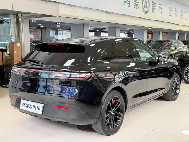 Aito M5 — Фото автомобиля 12