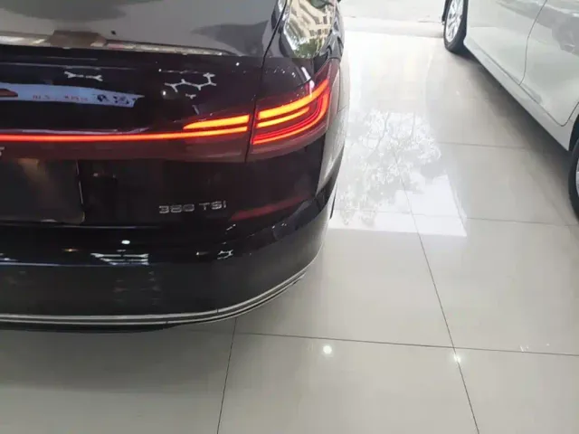 Volkswagen Passat — Фото автомобиля 7