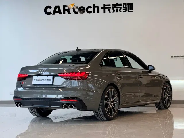 Audi S4 — Фото автомобиля 4