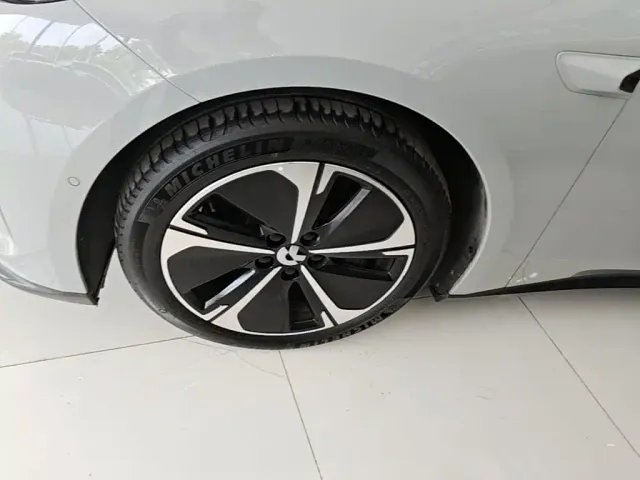 Nio ET5 Touring — Фото автомобиля 22