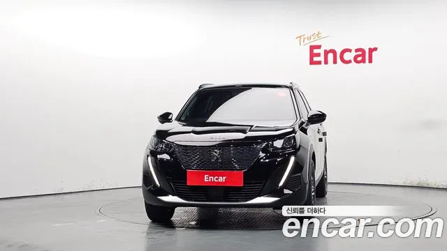 Peugeot 2008 — Фото автомобиля 3