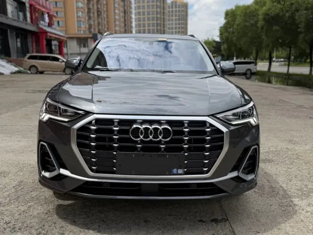 Audi Q3 — Фото автомобиля 2