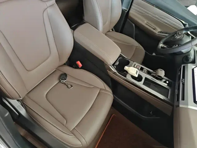 GAC Trumpchi GS4 — Фото автомобиля 24