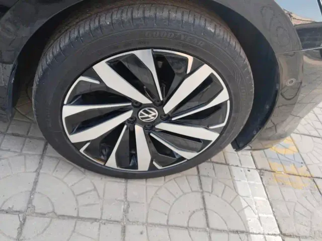 Volkswagen Passat — Фото автомобиля 6