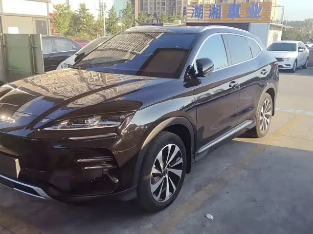 Фотография автомобиля — BYD Song PLUS