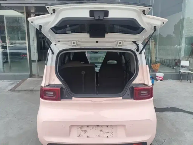 Wuling Hongguang Mini EV — Фото автомобиля 18