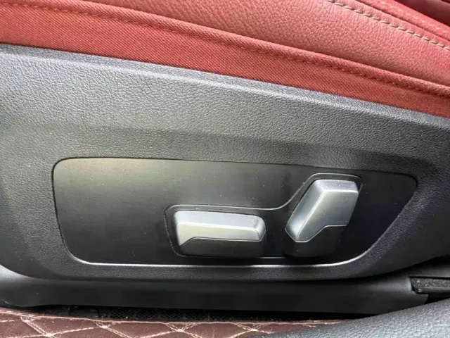 BMW 3 Series — Фото автомобиля 11