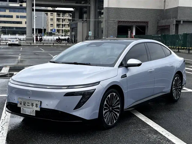 Nissan N7 — Фото автомобиля 4
