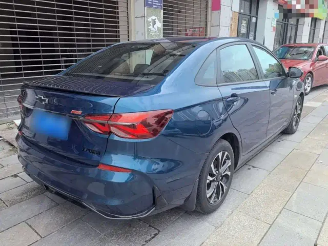 Chevrolet Monza — Фото автомобиля 6