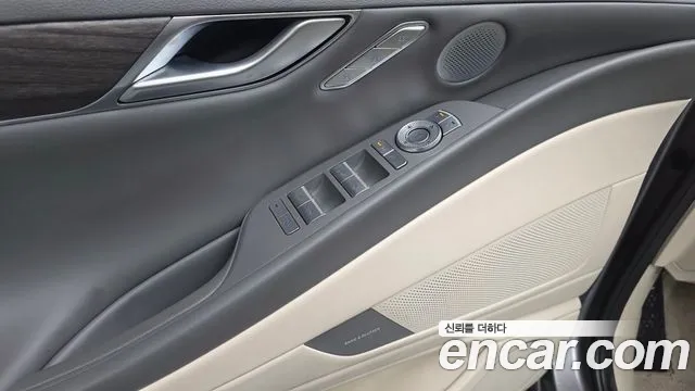 Genesis G80 Бензин 3.5 турбо AWD — Фото автомобиля 23