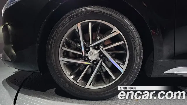 Hyundai Grandeur Новый Grandeur IG 3.0 LPi (Для проката) — Фото автомобиля 5