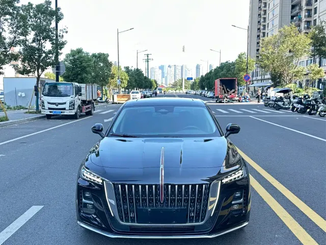 Hongqi H5 — Фото автомобиля 2