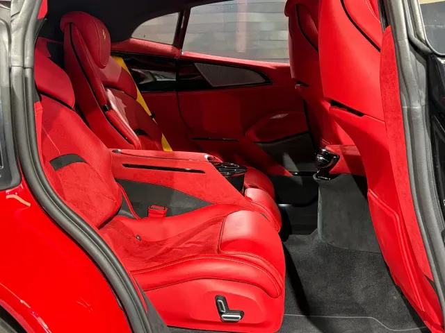 Ferrari Purosangue — Фото автомобиля 22