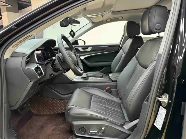 Audi A6L — Фото автомобиля 10