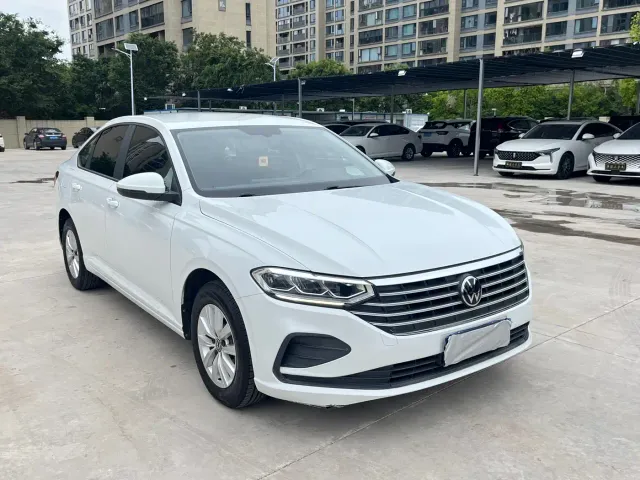 Volkswagen Lavida — Фото автомобиля 3