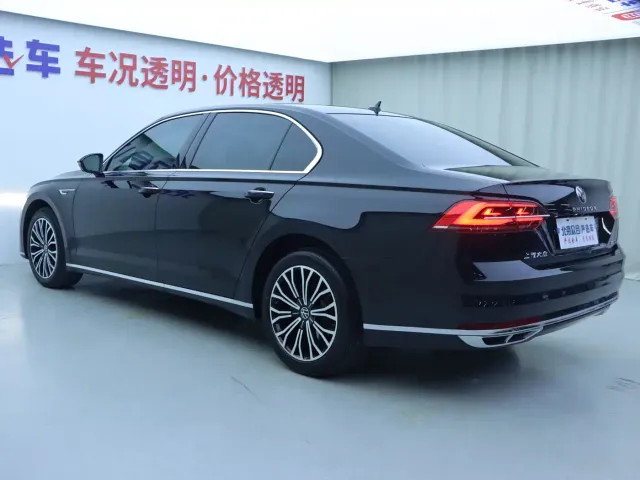 Volkswagen Phideon — Фото автомобиля 22