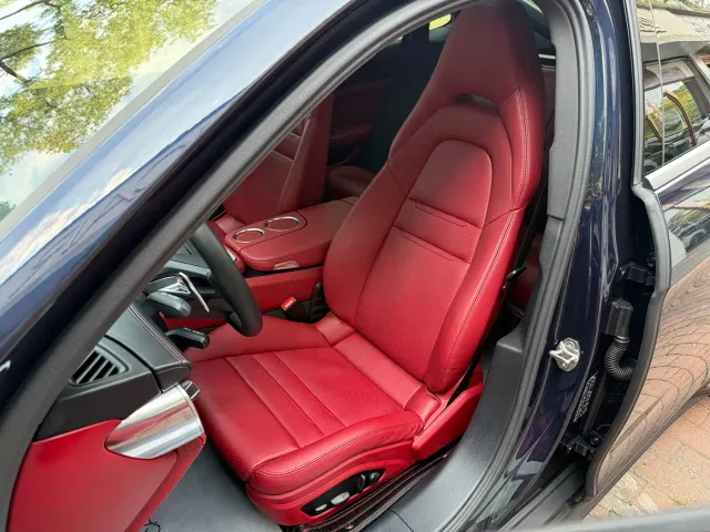 Porsche Panamera — Фото автомобиля 19