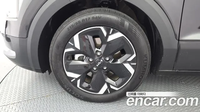 Kia Niro All Niro EV Air — Фото автомобиля 3