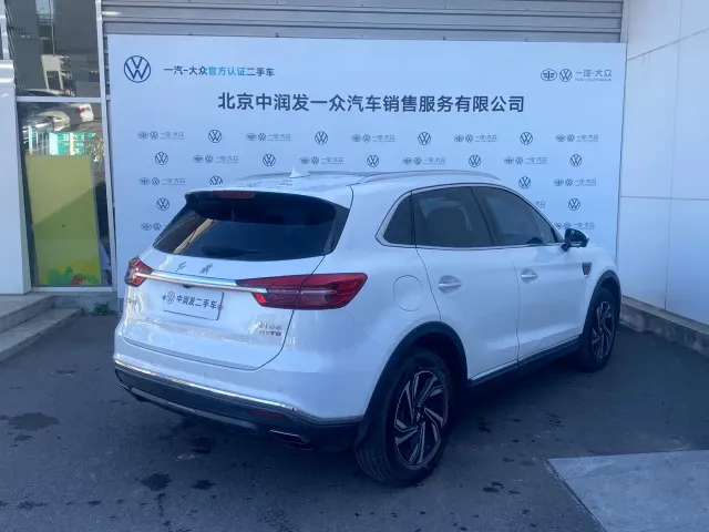 Hongqi HS5 — Фото автомобиля 13