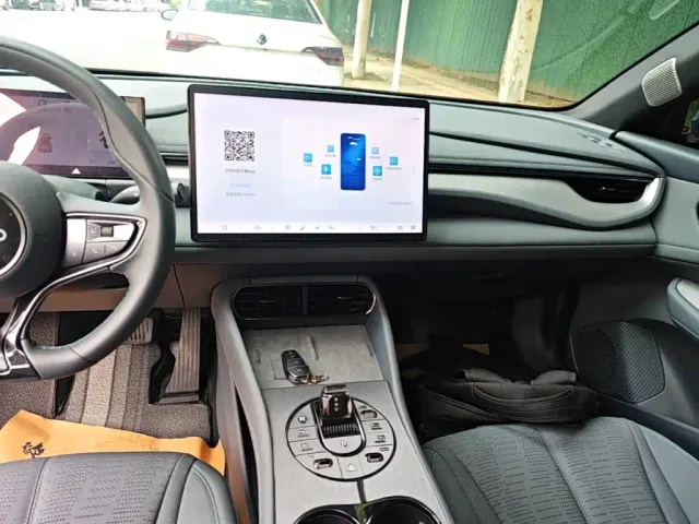 BYD Seal 06 GT — Фото автомобиля 8