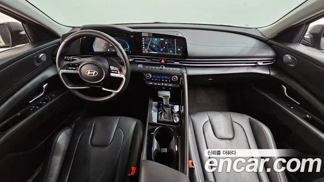 Hyundai AVANTE Новый Avante (CN7) — Фото автомобиля 7
