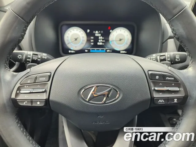 Hyundai Kona New — Фото автомобиля 16