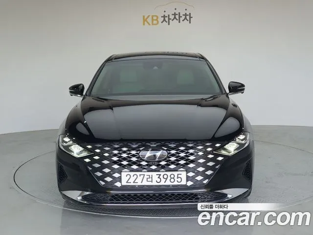 Hyundai Grandeur Новый Grandeur IG — Фото автомобиля 2