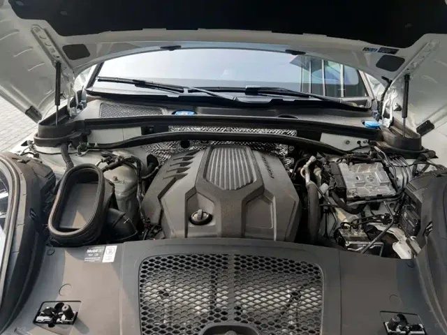Porsche Macan — Фото автомобиля 17