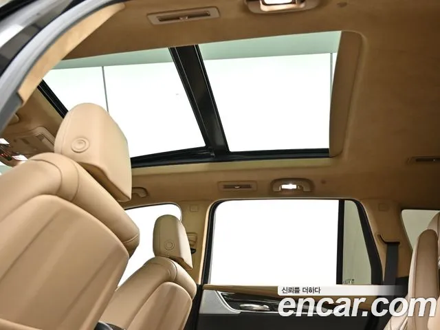 Cadillac XT6 — Фото автомобиля 18