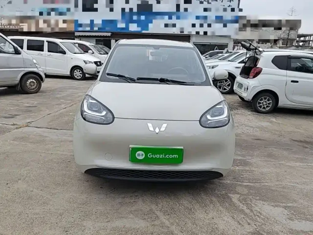 Wuling Bingo — Фото автомобиля 2