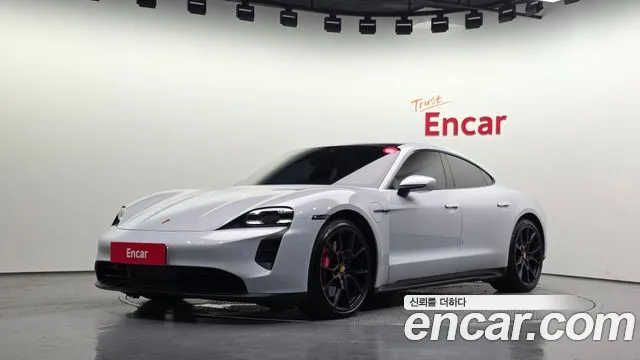 Фотография автомобиля — Porsche Taycan Taycan Khan