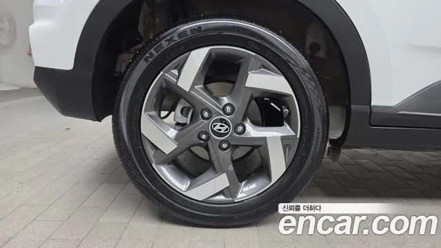 Hyundai Venue Venue 1.6 Premium — Фото автомобиля 5