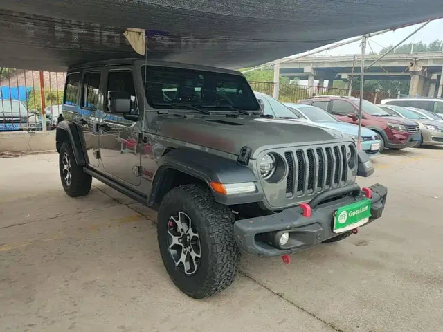 Jeep Wrangler — Фото автомобиля 3