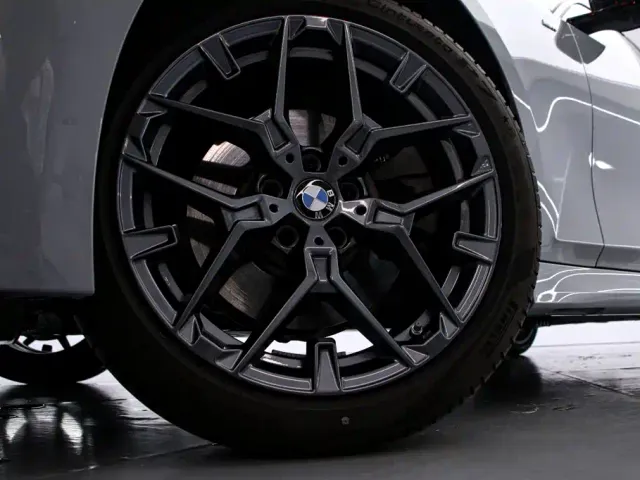 BMW 3 Series — Фото автомобиля 18