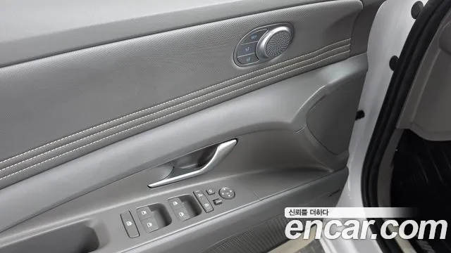Hyundai Avante CN7 — Фото автомобиля 13