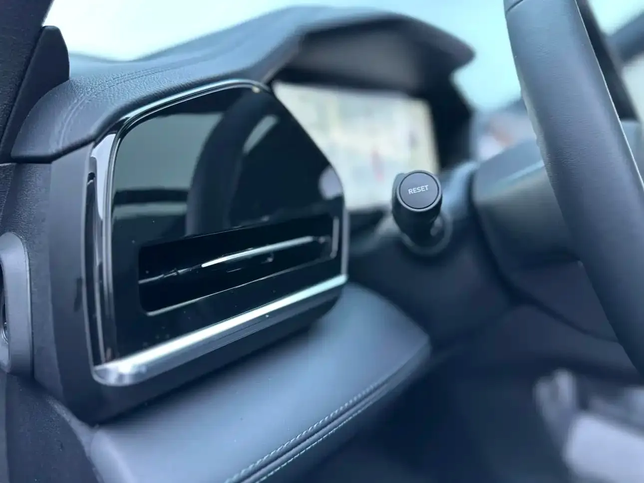 Geely Xingyue L 2025 Oriental Glory 2.0TD Automatic Star Collector Edition — Фото автомобиля 16